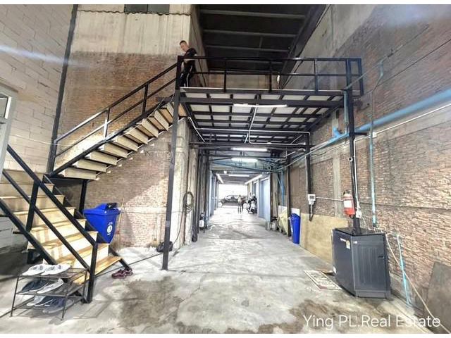 โกดังให้เช่า ถนนเพชรบุรีตัดใหม่ ทำเลดี ใกล้ รพ.กรุงเทพ เช่าระยะยา