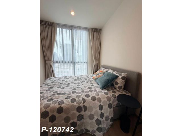 เริ่มต้นชีวิตเหนือระดับในห้องสตูดิโอวิวเมืองสุดปัง! คอนโดให้เช่า P-120742 โครงการ นิว ดิสทริค อาร์ไนน์ พระราม 9