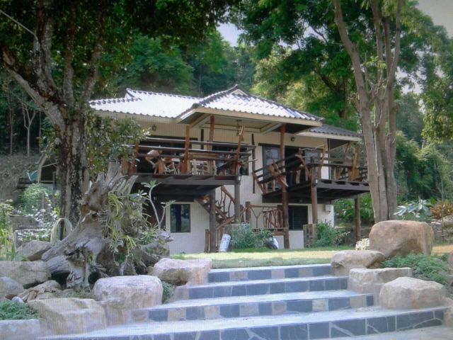 ขายที่โฉนดครุฑแดง 30 ไร่ ภบท 5 ไร่ รวม 35ไร่