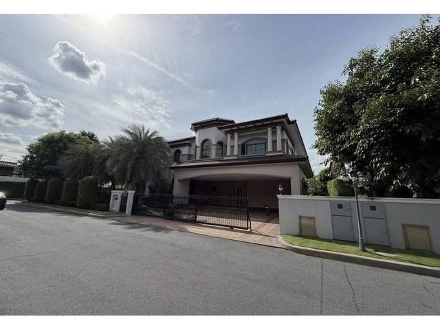 ขายบ้านเดี่ยว บ้านเดี่ยว 2 ชั้น ใกล้ถนนเบรมราชชนนี