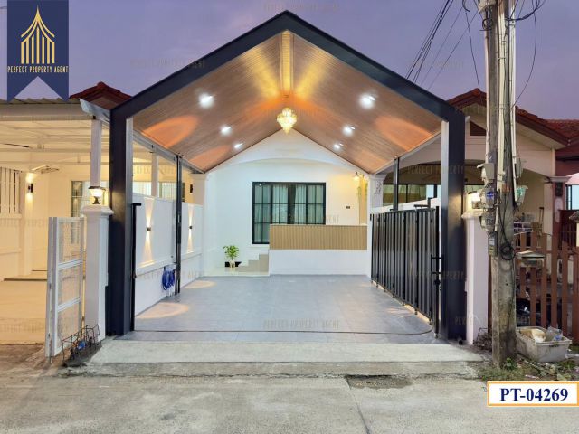 ขายทาวน์เฮ้าส์ตกแต่งใหม่ทั้งหลัง สยามคันทรีคลับ ชัยพรวิถี พร้อมเข้าอยู่