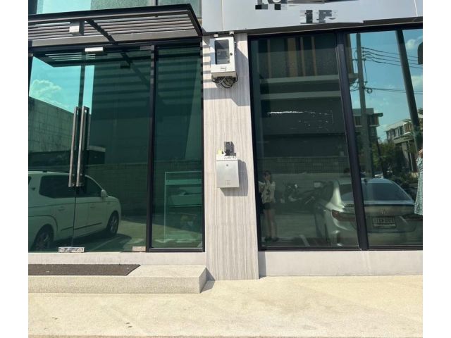 ให้เช่าโฮมออฟฟิศ4ชั้น เกษตรตัดใหม่ ใกล้โรงเรียนเลิศหล้า ทางด่วนศร