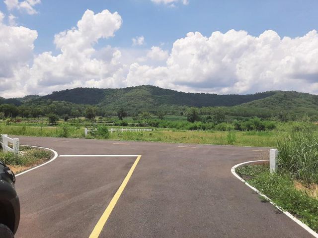 ที่ดินแบ่งแปลง 4 ไร่เศษ และ 5 ไร่เศษ วิวภูเขาสวยๆ ต.ขนงพระ เอกสารสิทธิ์โฉนด