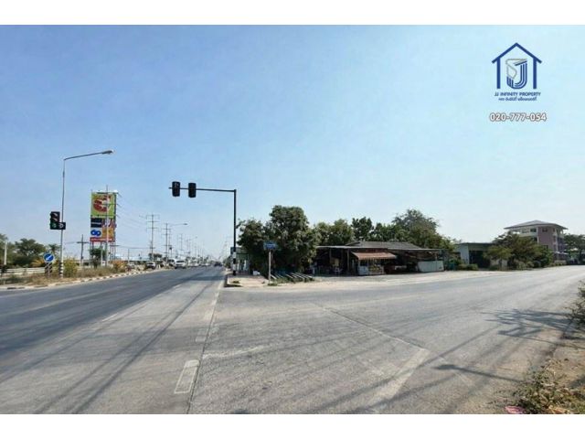 ขายที่ดินถมแล้ว 196 ตารางวา ติดถนนบางกรวย–ไทรน้อย หน้ากว้าง 30 เมตร ตรงข้ามBig C