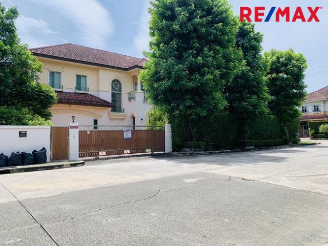 ขายบ้านเดี่ยว บรมราชชนนี โครงการเดอะซิตี้ปิ่นเกล้า หลังมุม หน้าบ้านไม่ชนใคร