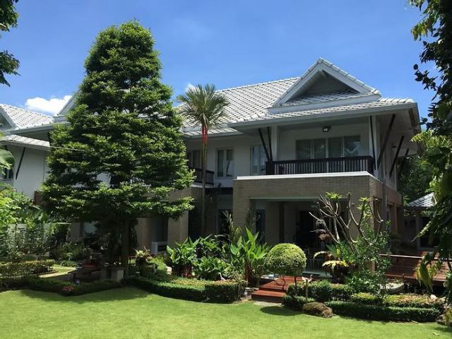 ขายบ้านเดี่ยว 2 ชั้น 162.2 ตร.ว. หมู่บ้านโนเบิล วานา วัชรพล ซอยร่วมมิตรพัฒนา