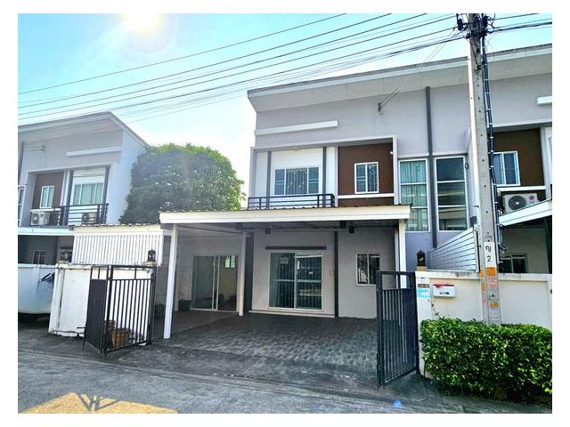 ขายทาวน์โฮมหลังริม 34.3 ตร.ว. ไลโอ รัตนาธิเบศร์ – เวสต์เกต