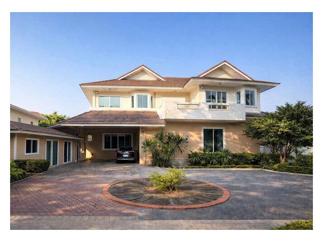 ขายบ้านเดี่ยวหรู หมู่บ้านแกรนด์รอยัลนิศาชล สาทร-กัลปพฤกษ์