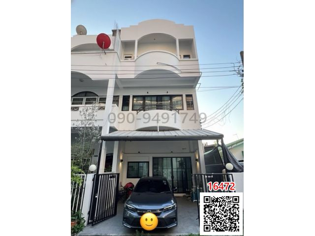 เช่า ทาวน์โฮม 3 ชั้น หมู่บ้านพรมงคล ลาดพร้าว 15 หลังมุม ตกแต่งครบ