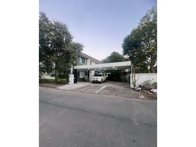 บ้านพูลวิลล่าในหมู่บ้านวังตาล ต.สันผักหวาน อ.หางดง จ.เชียงใหม่