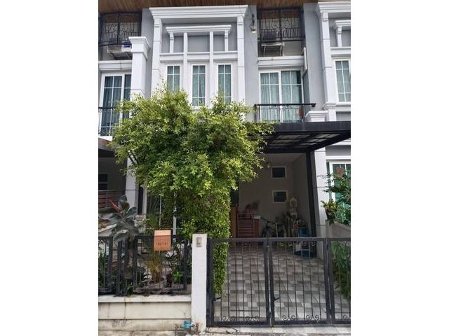 RT968 ให้เช่าทาวน์เฮ้าส์ 2 ชั้น 18.5 ตรว.3 ห้องนอน 2 ห้องน้ำ 3 แอร์ หมู่บ้านโกลเด้น ทาวน์ 3 เกษตร-นวมินทร์