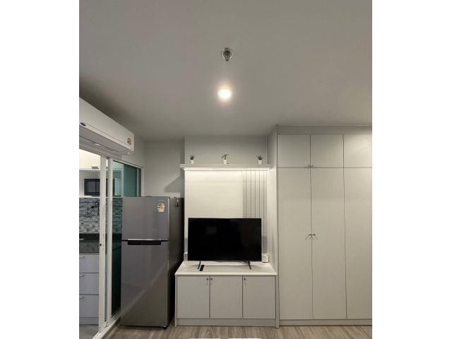 Regent Home Bangna clean