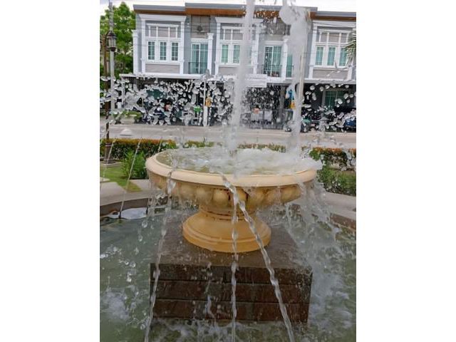 ให้เช่า ทาวน์โฮมใหม่2ชั้น 19ตรว. ตกแต่งสวยหรู ถ.นวมินทร์42