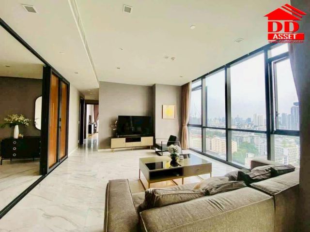For Sale / Rent The Monument Thonglor BTS