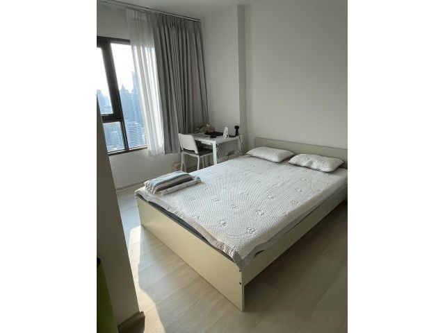 Life One Wireless safe