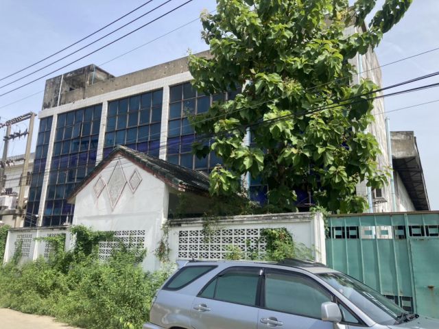 ให้เช่า หรือ ขาย โรงงานพร้อมออฟฟิศ พุทธมณฑลสาย 5 นครปฐม