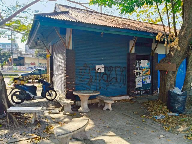 ยื่นซองเสนอราคาค่าธรรมเนียมการได้สิทธิเช่าพื้นที่ซุ้มร้านค้าและห้องน้ำ  เพื่อประกอบการร้านค้าชุมชน  โครงการเคหะชุมชนคลอง