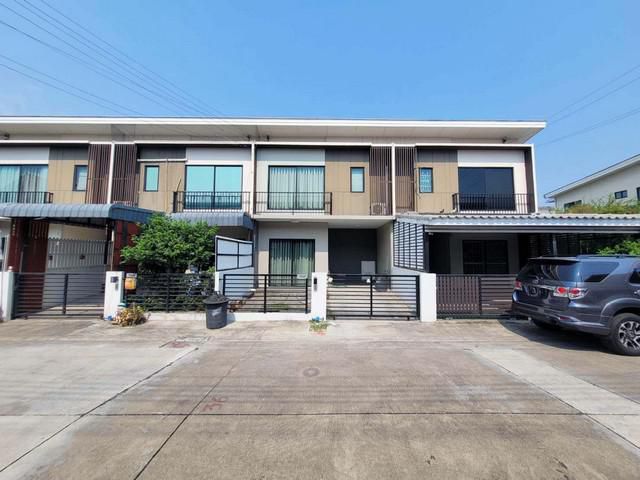 ขายทาวน์เฮ้าส์ หมู่บ้านเดอะคอนเนค 41 แจ้งวัฒนะ-ติวานนท์  นนทบุรี