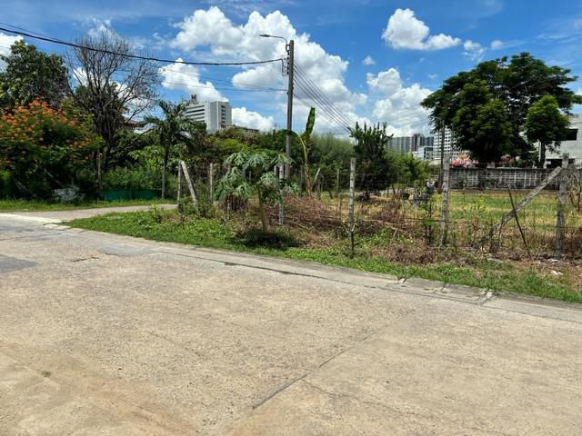 ขายที่ดินงามวงศ์วาน 18 ขนาด 1ไร่ 18 ตรว. ซอยจุฬาเกษม หลังเดอะมอลล