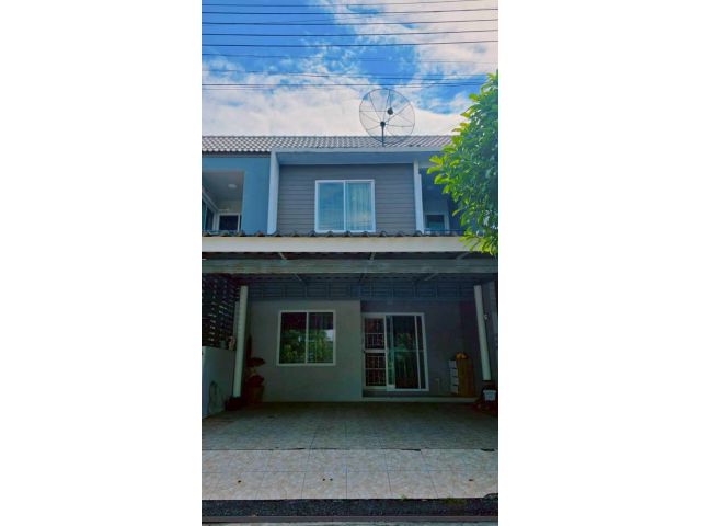 ขายทาวน์โฮม 2 ชั้น หมู่บ้านเดอะคัลเลอร์ เลชเชอร์ บางนา จังหวัดสมุทรปราการ