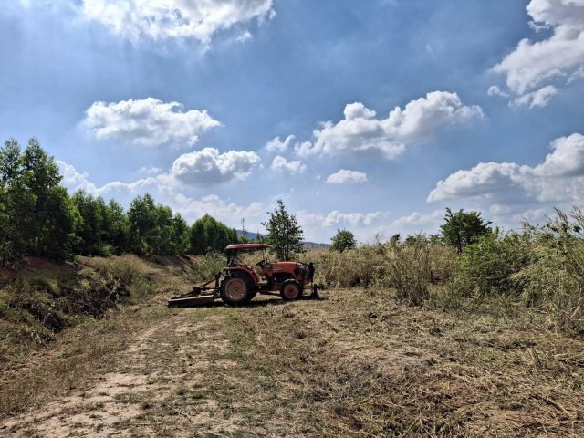 ขายด่วน!! ที่ดิน ภ.บ.ท.5 สวยๆ 161 ไร่ ต.รางบัว อ.จอมบึง จ.ราชบุรี แบ่งขายแปลงละ 50 ไร่ ขึ้นไป ราคาไร่ละ 180,000 เท่านั้น