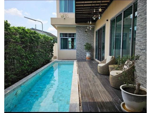 ให้เช่า ขายบ้านเดี่ยวมีสระว่ายน้ำส่วนตัว ย่านราชพฤกษ์ บางกรวย นนท