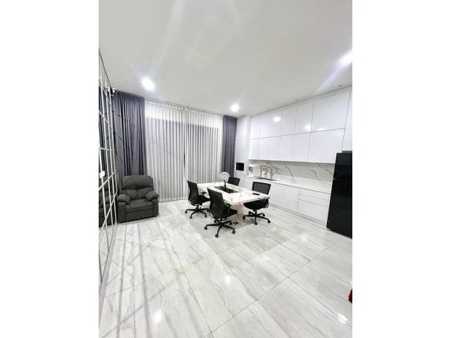 ให้เช่าบ้าน ดิ ออเธอร์  รัชดา ลาดพร้าว The Author - Ratchada 32 ใช้สอย 227ตรม  3 ห้องนอน4 ห้องน้ำ 2  ที่จอดรถ ห้องนั่งเล