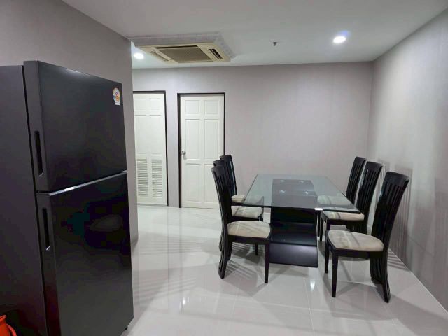 For Rent condo Sukhumvit Living Town fully furnished (S03-2380)