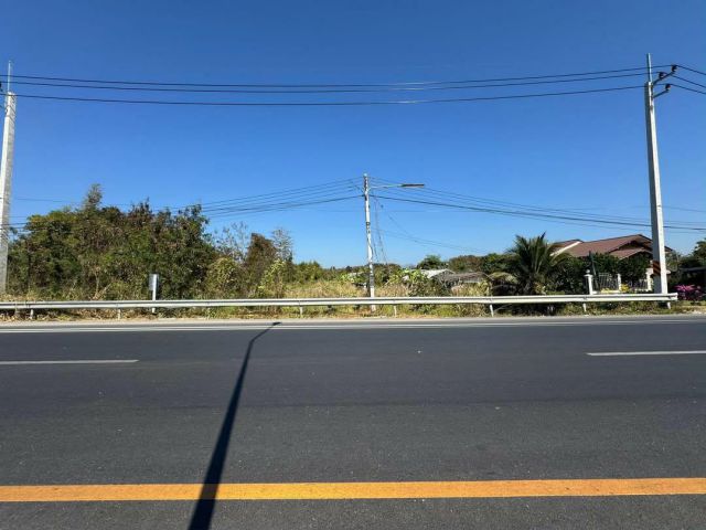 แบ่งจ่ายได้2งวด ขายที่ดินเชียงใหม่ ติดถนน6เลน เลี่ยงเมืองหางดง-สันป่าตอง 3ไร่3งาน62.3ตรว ขายด่วนจาก15ล้าน ลดเหลือ 12ล้าน