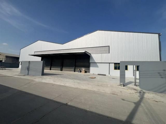 ให้เช่าโกดัง2,500 ตรม. ซอยบางปลา บางพลี พื้นที่เขียวพิเศษ ขอใบ ร