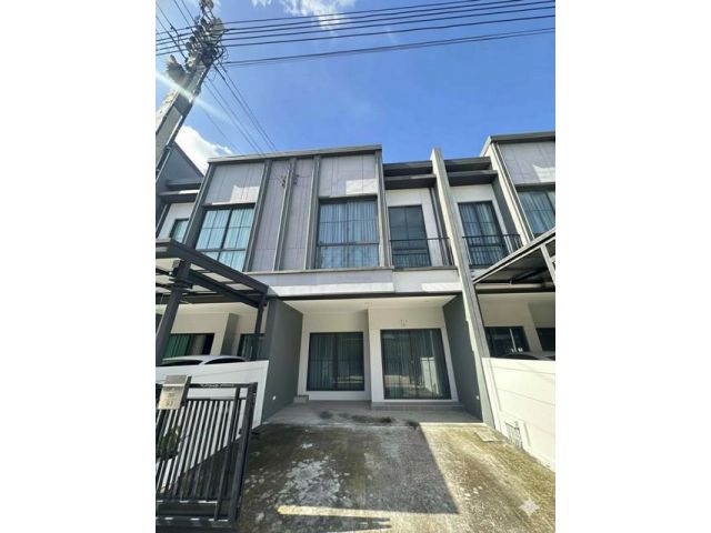 ให้เช่าทาวน์โฮม 2 ชั้น 2 ห้องนอน หมู่บ้าน เวิร์ฟ สายไหม ซอยสายไหม