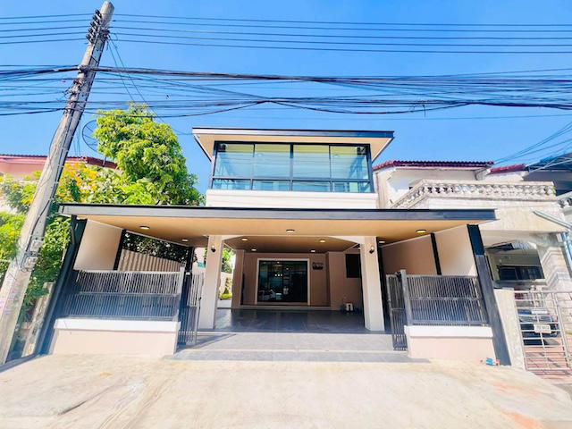 BS1021 ขายบ้านแฝด 2 ชั้น หมู่บ้านเกร็ดแก้ว บ้านกลางเมืองนนทบุรี