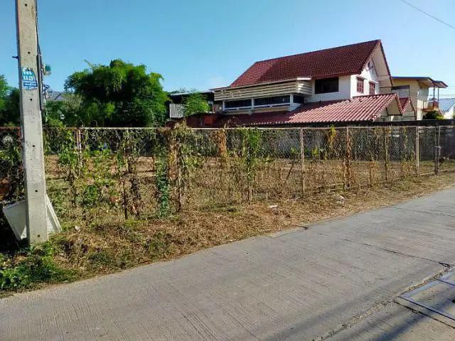 PK930 ที่ดินสวย 303 ตร.ว ใจกลางพิษณุโลกใกล้เซ็นทรัล 6.5 ล้าน