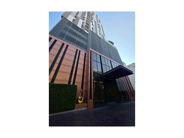 ขาย คอนโด ใจกลางเมือง วิวแม่น้ำเจ้าพระยา คอนโด Chewathai Residence Bang Pho (ชีวาทัย บางโพ) ติด MRT บางโพ หน้าโครงการ รา