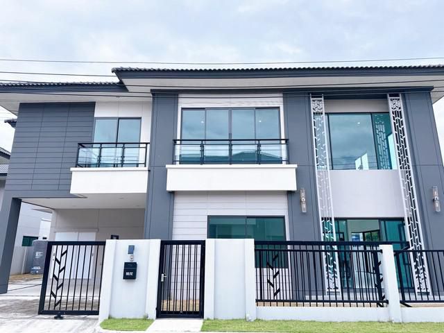 ขายบ้านเดี่ยว หมู่บ้านชีวารมย์ นครอินทร์ หลังหัวมุม เนื้อที่94.5