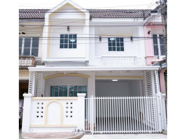 สายกินห้ามพลาด! บ้านใกล้ตลาดนานาเจริญ