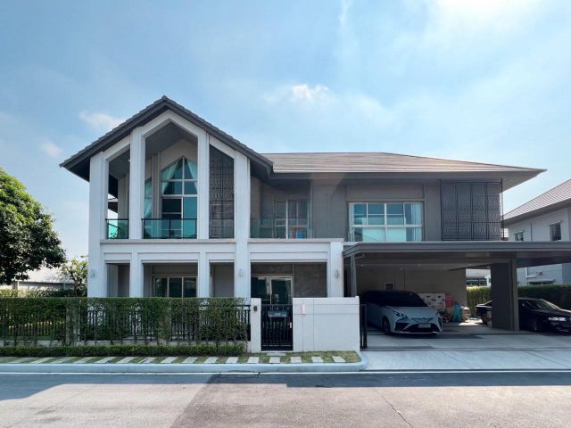 ขายบ้านเดี่ยวหรู หลังมุม Bangkok Boulevard Signature เพชรเกษม – ปิ่นเกล้า ใกล้ The Mall บางแค เพียง