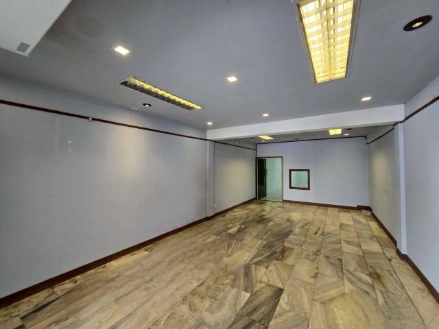 ให้เช่าทาวน์เฮ้าท์ 2 ชั้น หมู่บ้านพิบูลเวศน์ เหมาะทำธุรกิจ ซ.สุขุมวิท71 (N.1982)