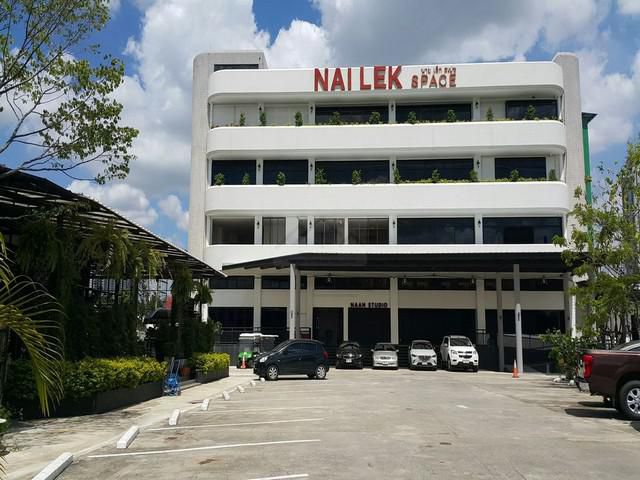 ให้เช่าพื้นที่สำนักงาน 115 ตรม. และ 188 ตรม. วิภาวดีรังสิต17 ใกล้