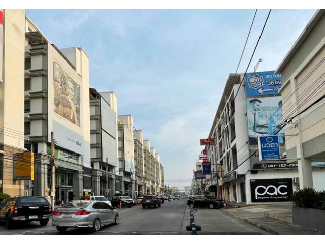 ขายอาคารสำนักงาน ออฟฟิศ วิชั่น บิสิเนส พาร์ค ถนนรามอินทรา บางเขน กรุงเทพมหานคร