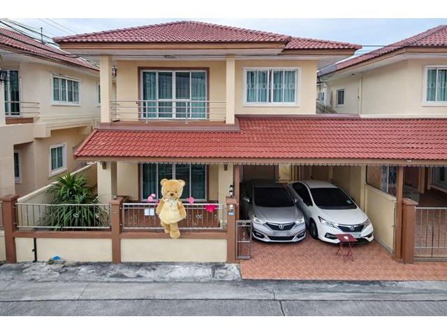 ตลาดบางแก้ว 900 ม. เมกาบางนา 3 กม. บ้านเดี่ยว 2 ชั้นให้เช่า 3นอน