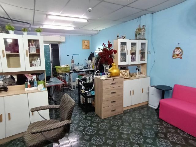 ขายอาคารพาณิชย์ 3.5 ชั้น พุทธมณฑลสาย2 ซอยเพชรเกษม92/1 ใกล้เดอะมอลล์บางแค