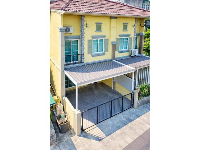 ให้เช่าทาวน์โฮม 2 ชั้น 4 นอน  ฟิวเจอร์-รังสิตคลอง3 ตลาดคลองสาม 80