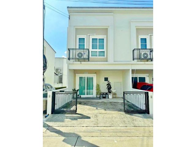 ทาวน์โฮมหลังมุม 3นอน ฟิวเจอร์ รังสิต ม.ธรรมศาสตร์ ศูนย์รังสิต 3 ก