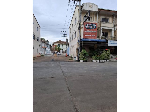 ขายด่วน บ้าน อาคารพาณิชย์ ราคาถูก ตึก 3 ชั้น ห้องริม กลางเมือง เขตเทศบาล อ.ปากช่อง นครราชสีมา