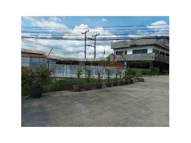 ขายที่ดิน 6 ไร่ พร้อมสิ่งปลูกสร้าง ติดถนน 345 ต.บางคูวัด อ.เมือง จ.ปทุมธานี