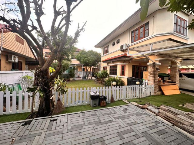 ขายบ้านเดี่ยว หมู่บ้านณัฐชา กรีนวิลล์ ซ.กันตนา พร้อมเข้าอยู่ ทำเลดี ติดถนนหลัก บางใหญ่ นนทบุรี