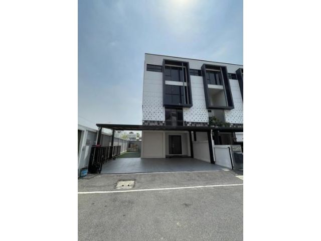 ให้เช่าโฮมออฟฟิศ 4 ชั้น  The Harmoney รามอินทรา62