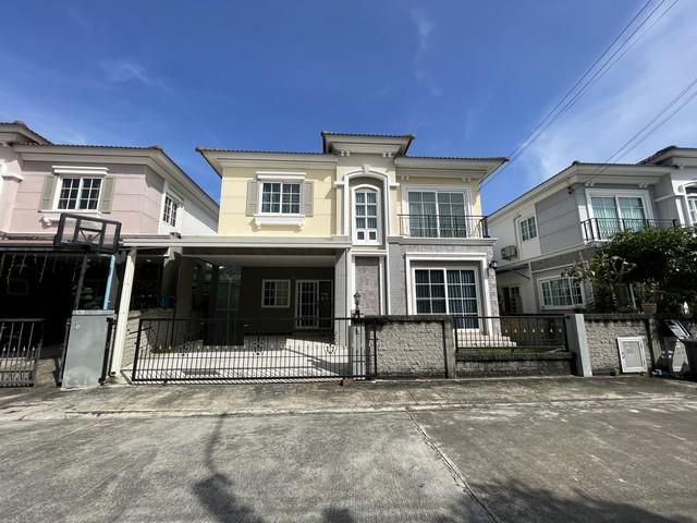 P1976 ขาย ให้เช่า บ้านแฝด โกลเด้น นีโอ ลาดพร้าว เกษตรนวมินทร์