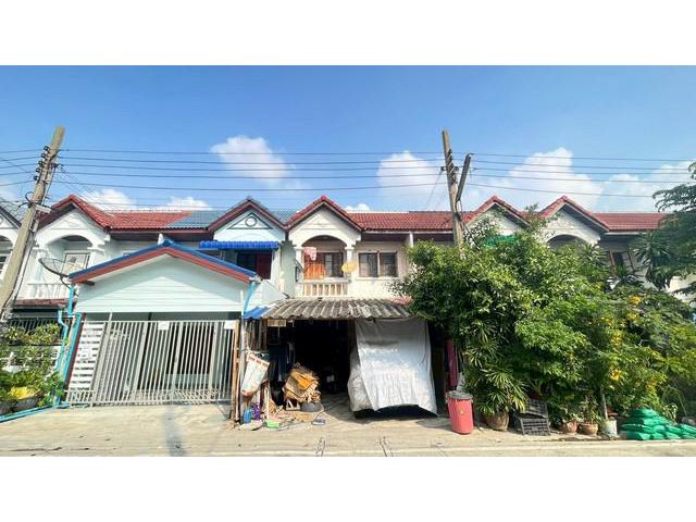 ขายทาวน์เฮ้าส์ 2 ชั้น หมู่บ้านจิตรัตนา บางบัวทอง  ราคาเบาๆ